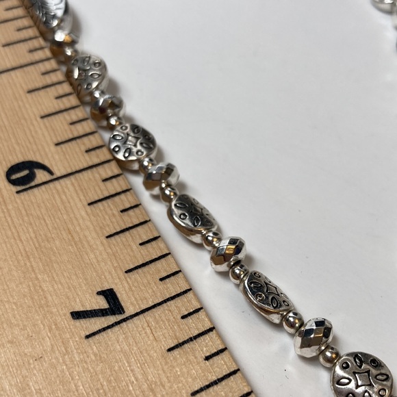 Silver Toned Necklace 16" + 3" Extender - Picture 8 of 8